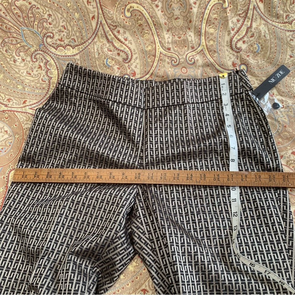 Nic + Zoe Geometric Jacquard Dress Pants size 12 - Picture 12 of 13